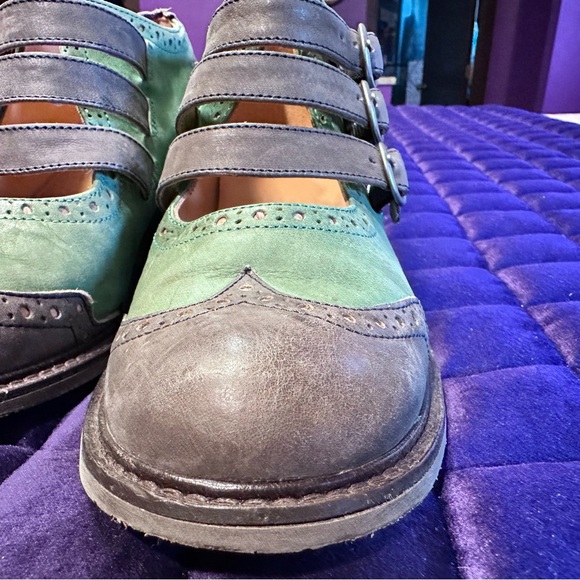 Fluevog East End Kitchener Triple Strap Mary Jane Heels in Seafoam/Grey 💚🩶 - Picture 5 of 12
